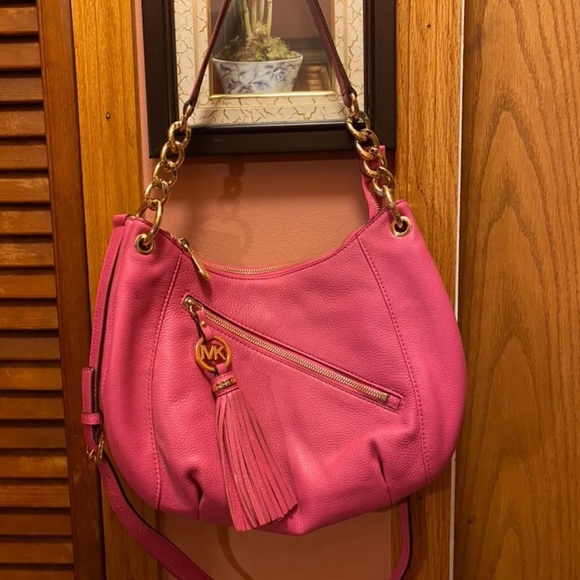 Micheal Kors Crossbody Convertible - Picture 1 of 4